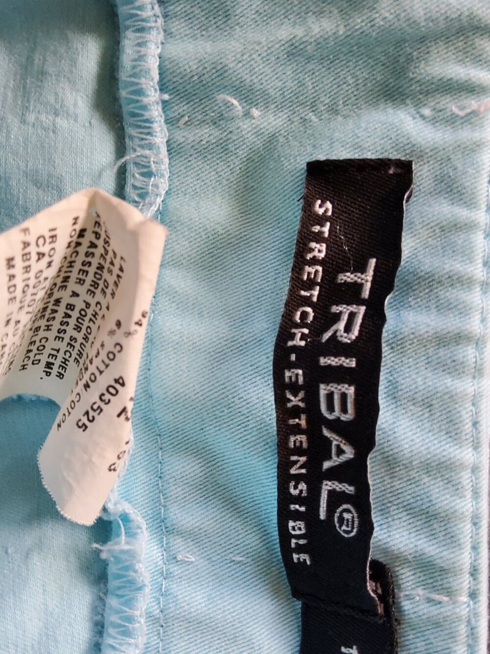 Tribal light Blue stretch capris size 12